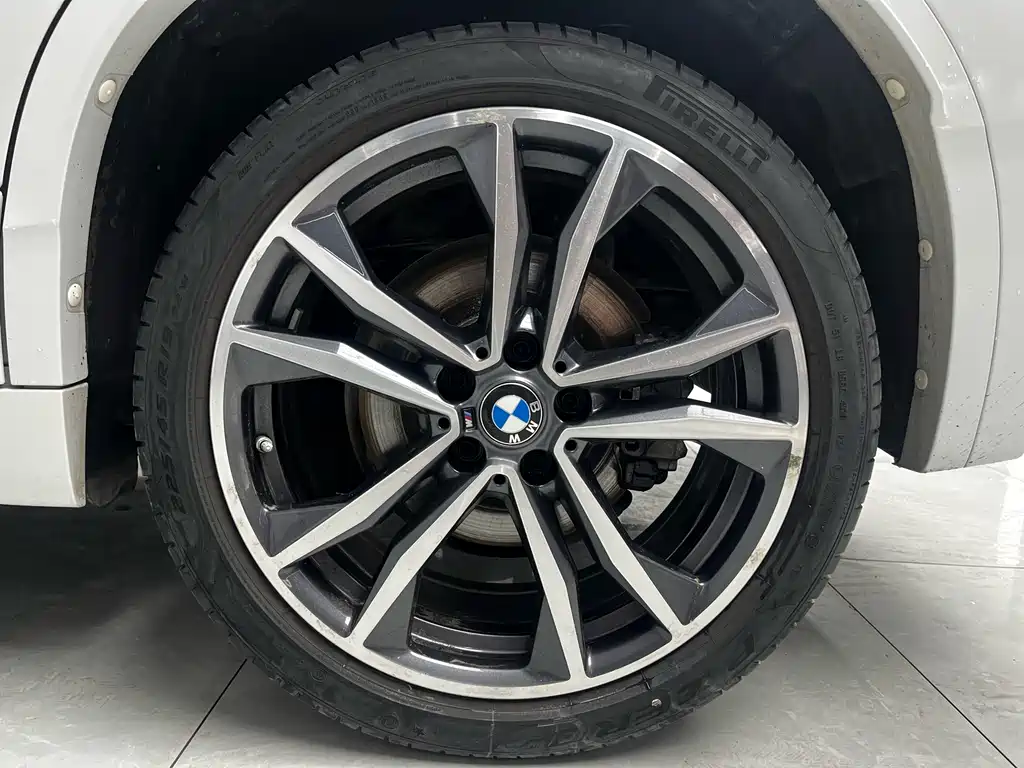BMW X2 2021 — фото 8