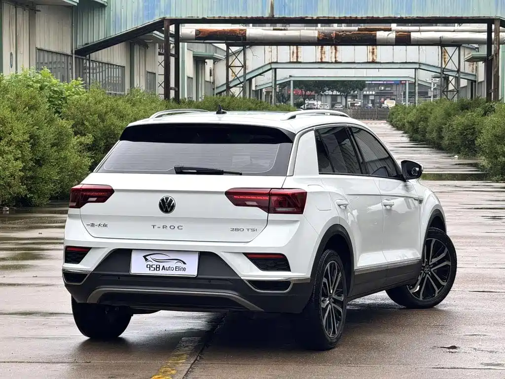 Volkswagen T-Roc 2022 — фото 14