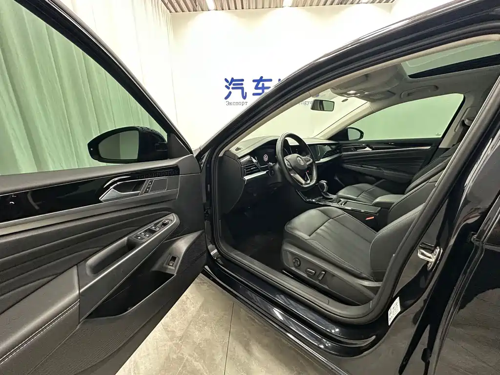 Volkswagen Passat 2023