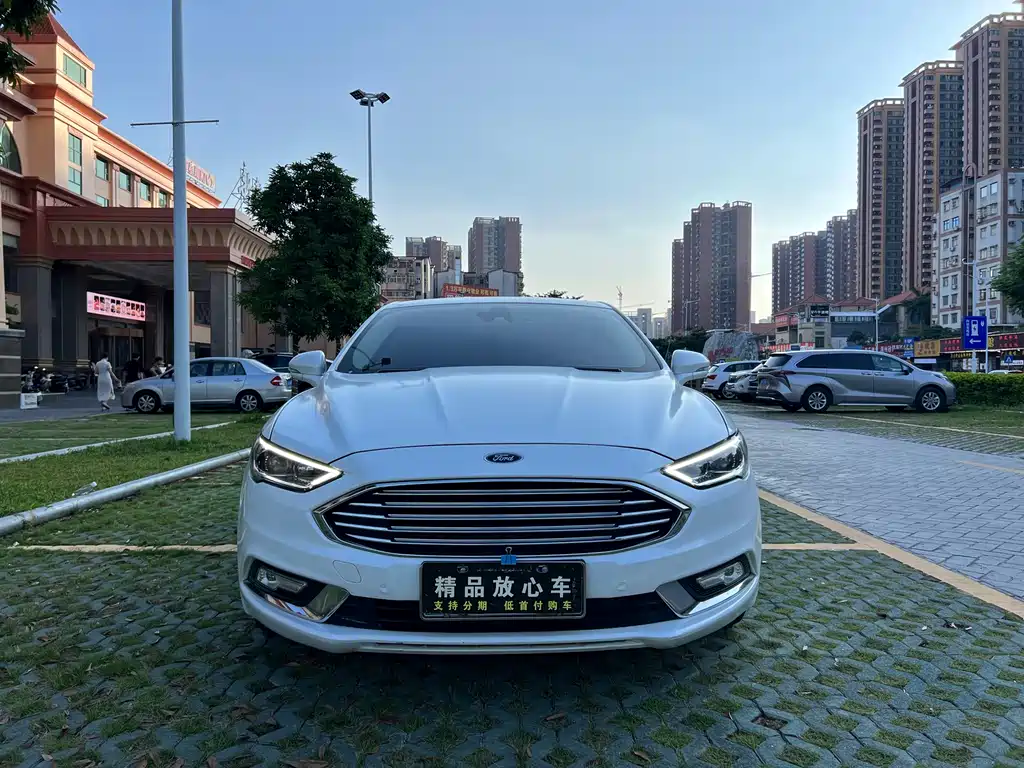 Ford Mondeo 2018 — фото 2