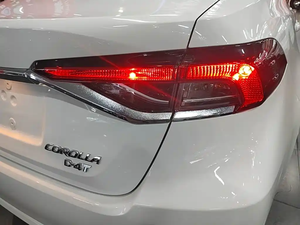 Toyota Corolla 2026 — фото 8