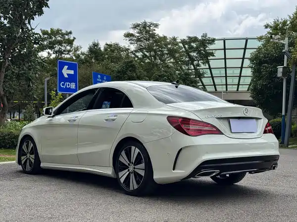 Mercedes-Benz CLA 2017