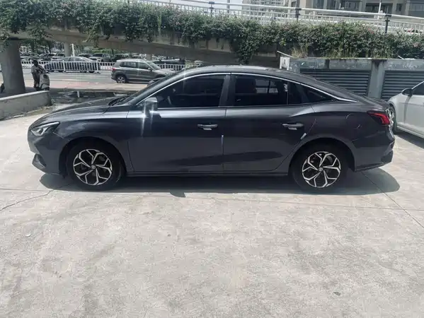 MG5 2021