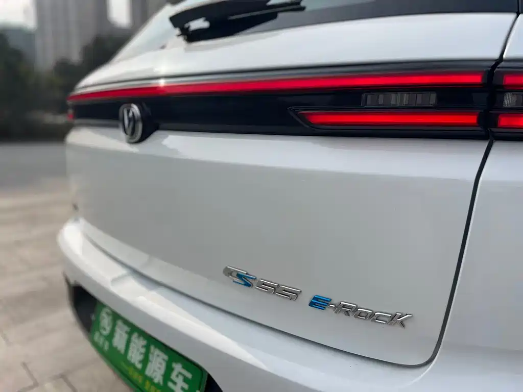 Changan CS55 EV 2021 — фото 15