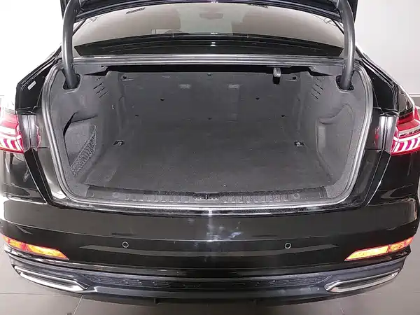 Audi A6L 2021