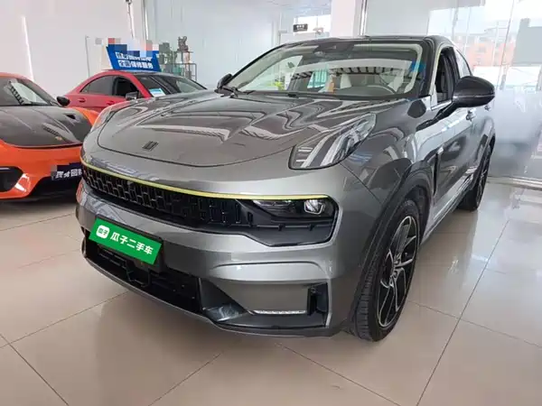Lynk & Co 05 2022
