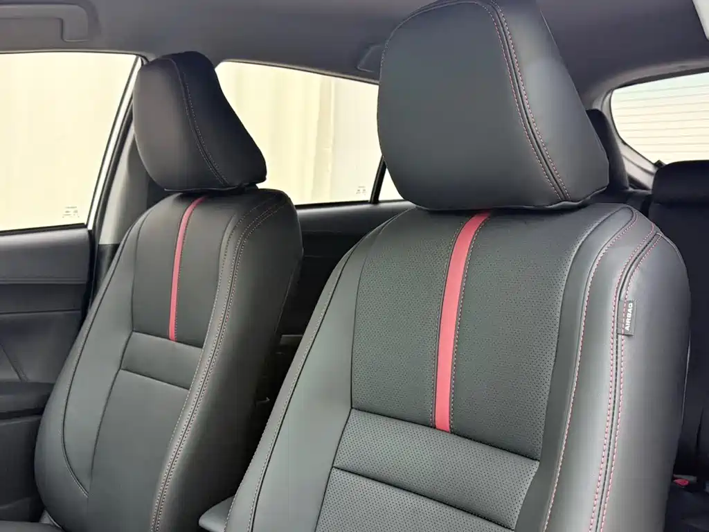 Toyota Yaris L 2023 — фото 16