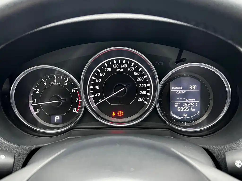 Mazda Atenza 2015 — фото 15