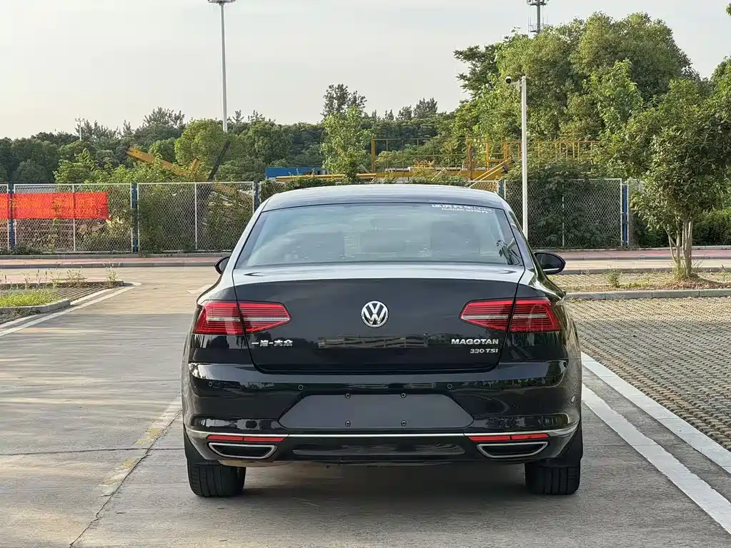 Volkswagen Magotan 2018 — фото 4