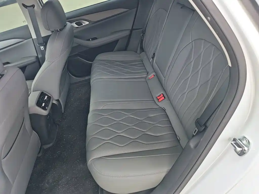 Geely Galaxy A7 EM 2026 — фото 17