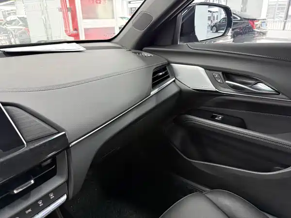 Cadillac CT4 2023