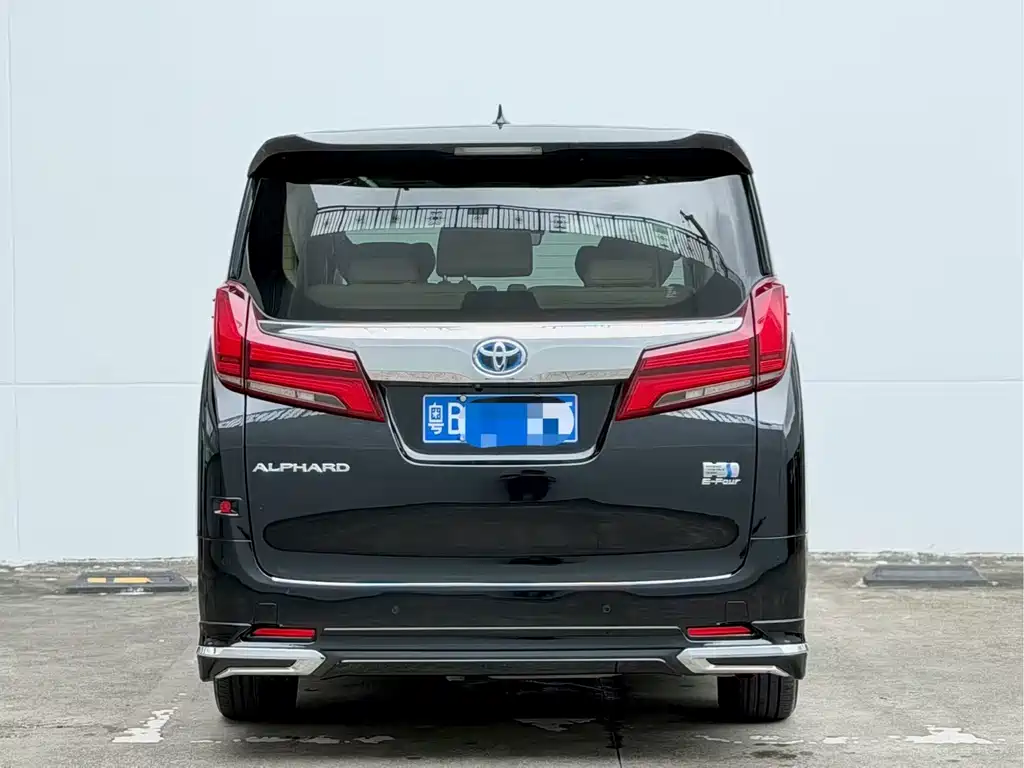 Toyota Alphard 2020 — фото 8
