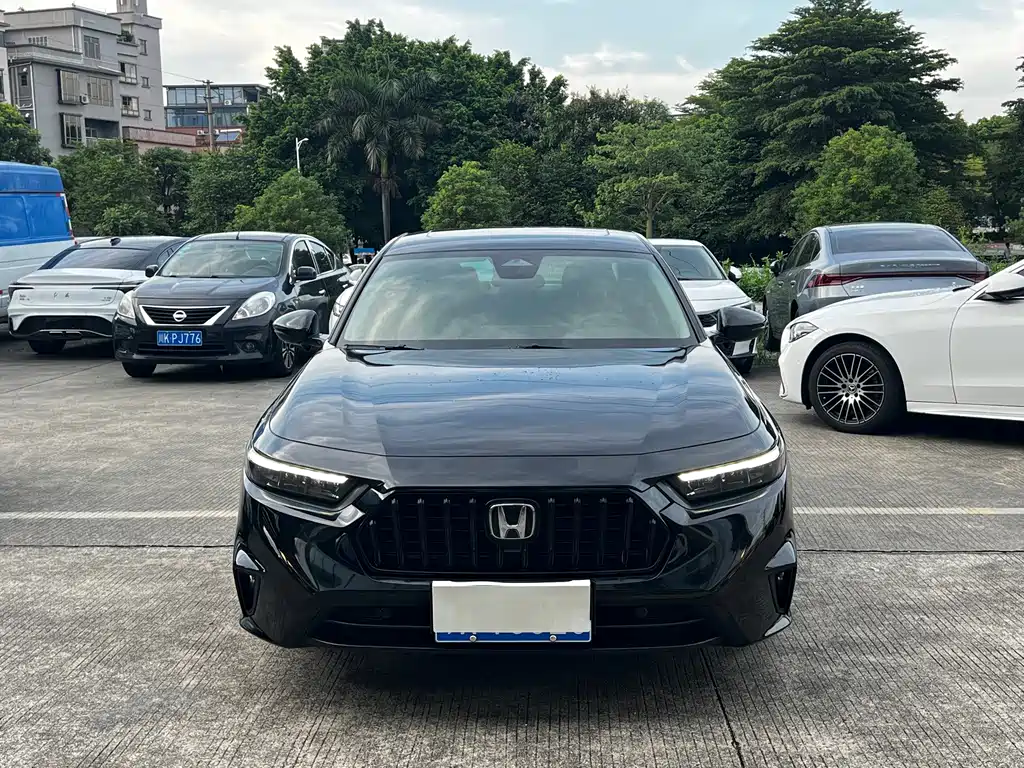 Honda Inspire 2024 — фото 2