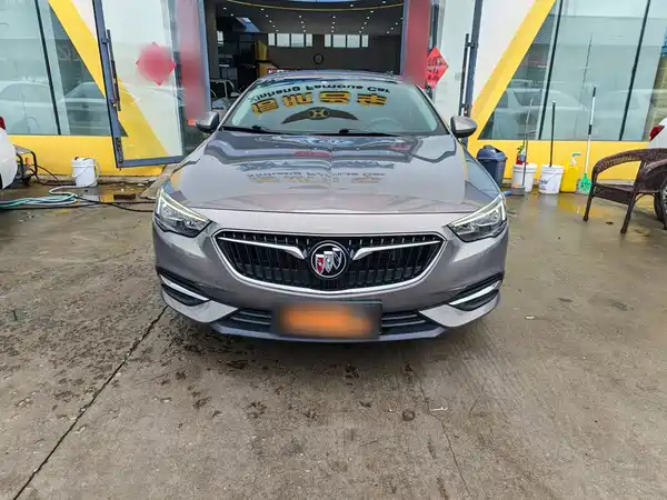 Buick Regal 2018