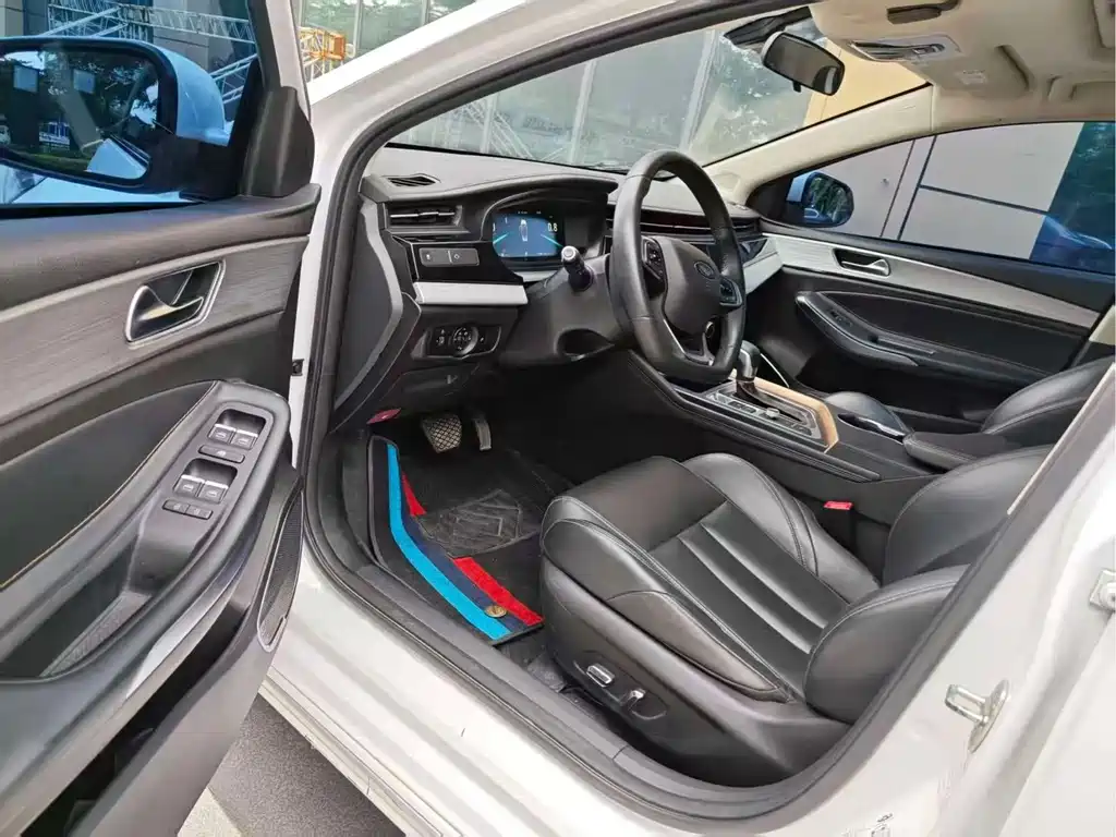 Chery Arrizo 5 PLUS 2022