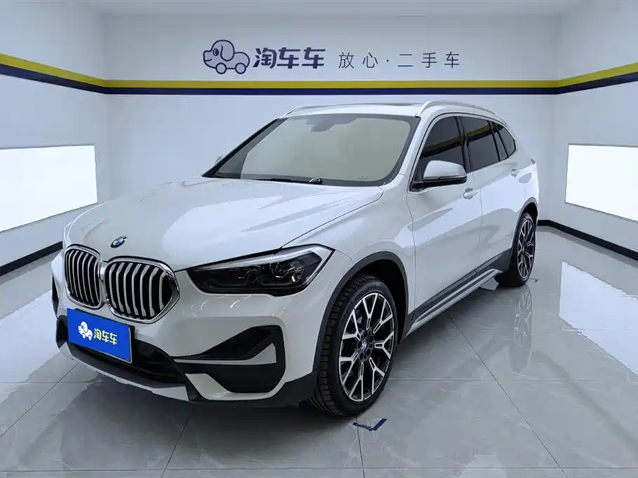 BMW X1 2023 — фото 1