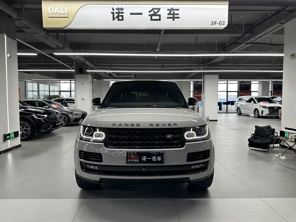 Land Rover Range Rover 2018 — фото 2