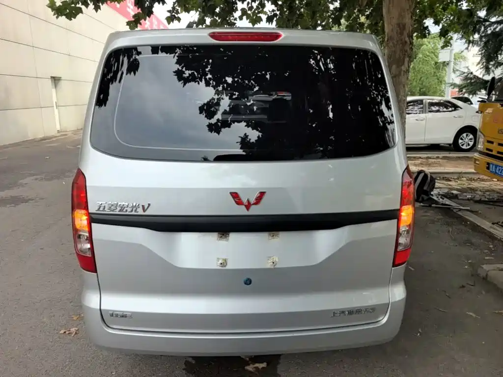 Wuling Hongguang V 2023