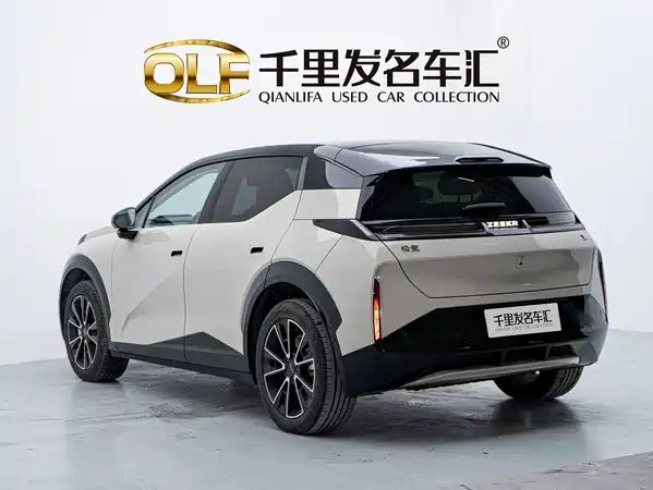 Zeekr X 2024