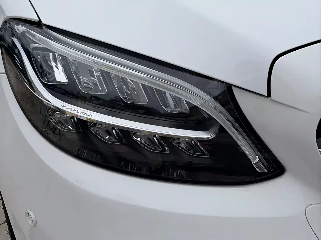 Mercedes-Benz C-Class 2021 — фото 5