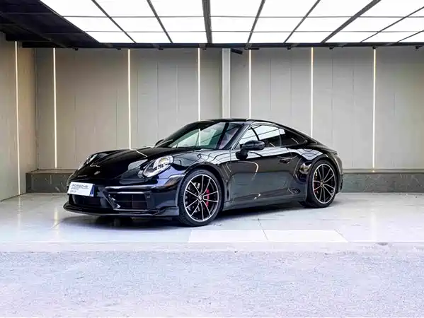 Porsche 911 2021