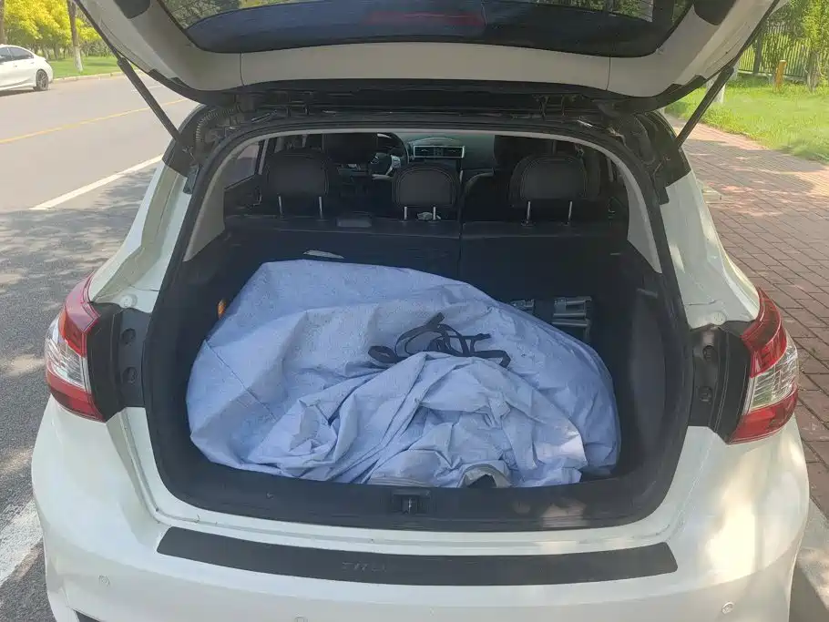 Nissan Tiida 2020