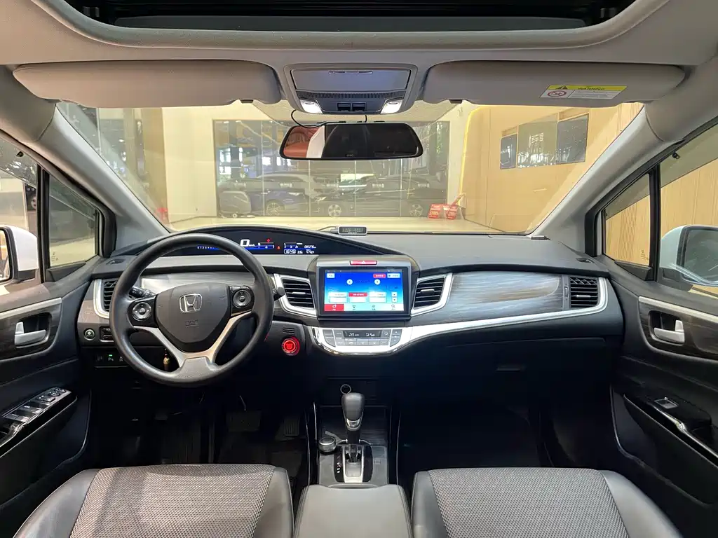 Honda Jade 2018 — фото 10