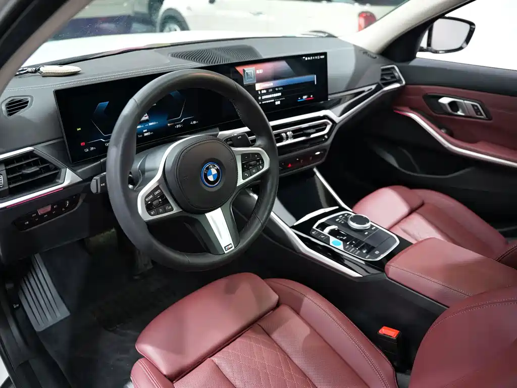 BMW i3 2023 — фото 10