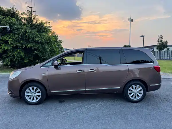 Buick GL8 2019