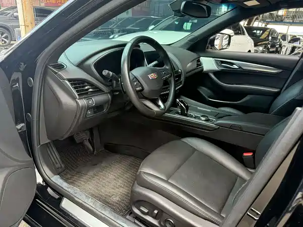 Cadillac CT5 2023
