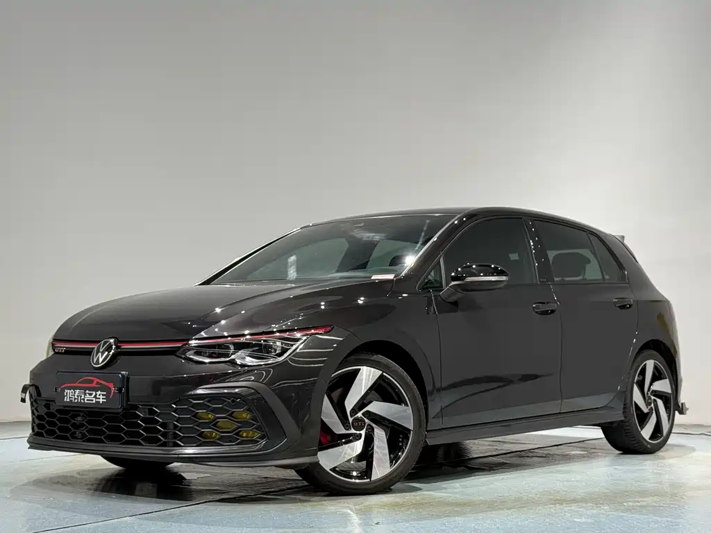 Volkswagen Golf GTI 2023 — фото 1