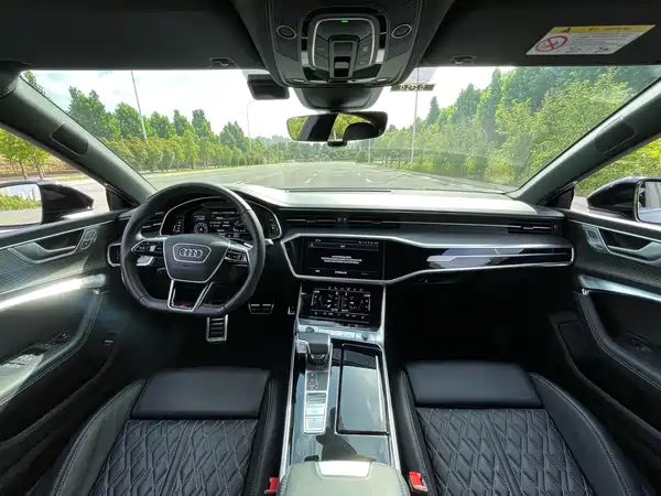 Audi A7 2023
