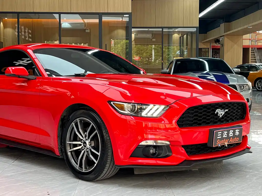 Ford Mustang 2017 — фото 7