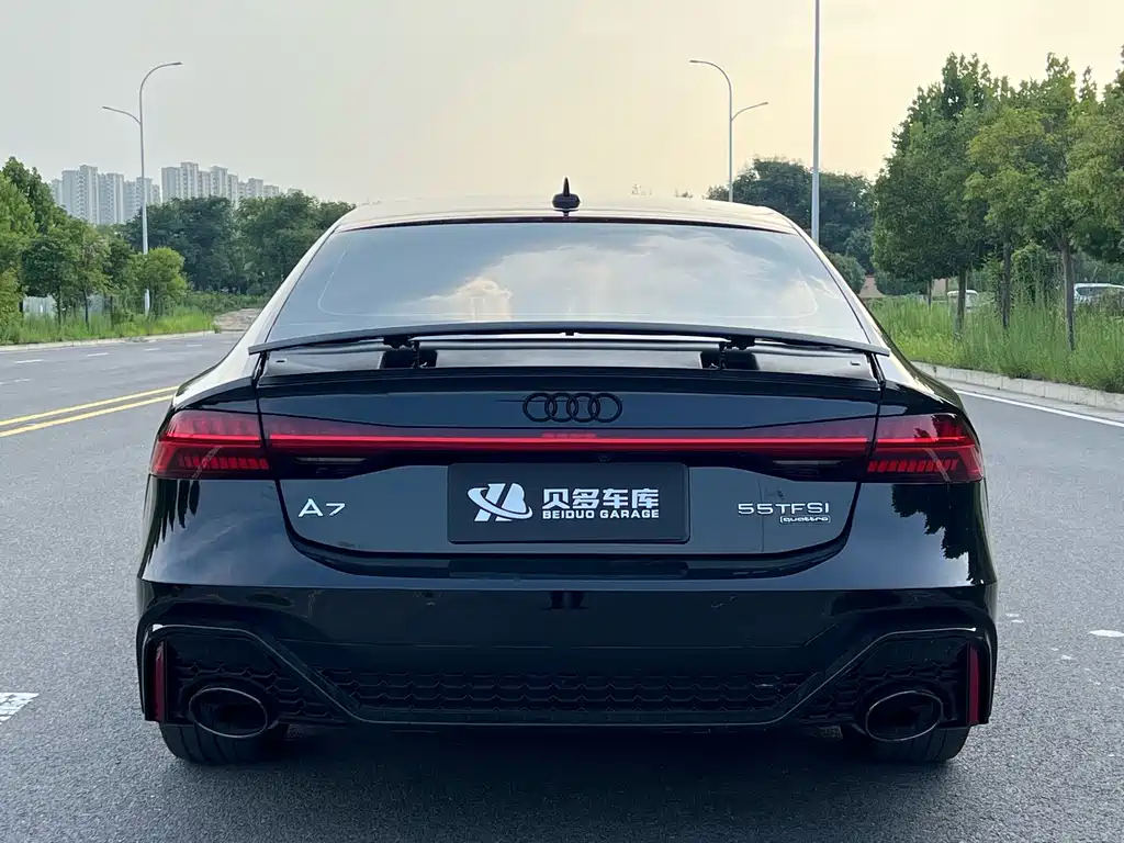 Audi A7 2023 — фото 8
