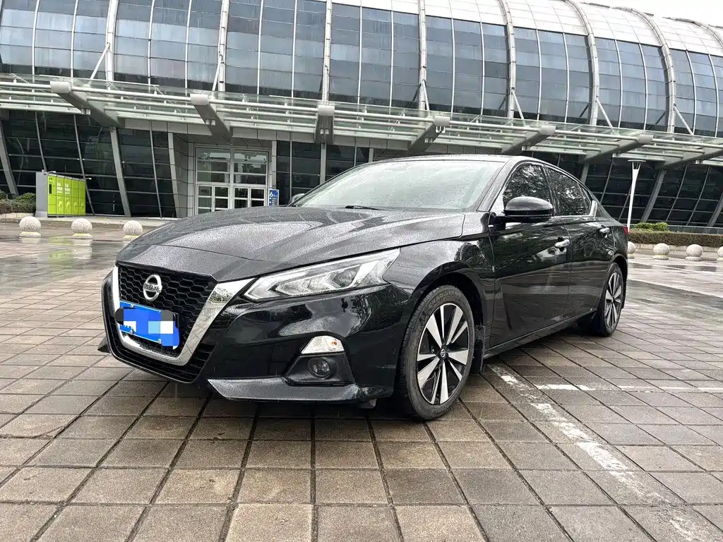 Nissan Teana 2021