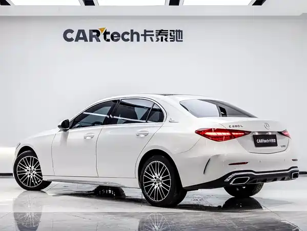 Mercedes-Benz C-Class 2023