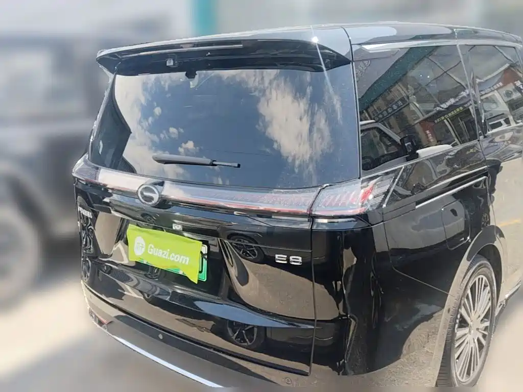 GAC Motor E8 PHEV 2024 — фото 10