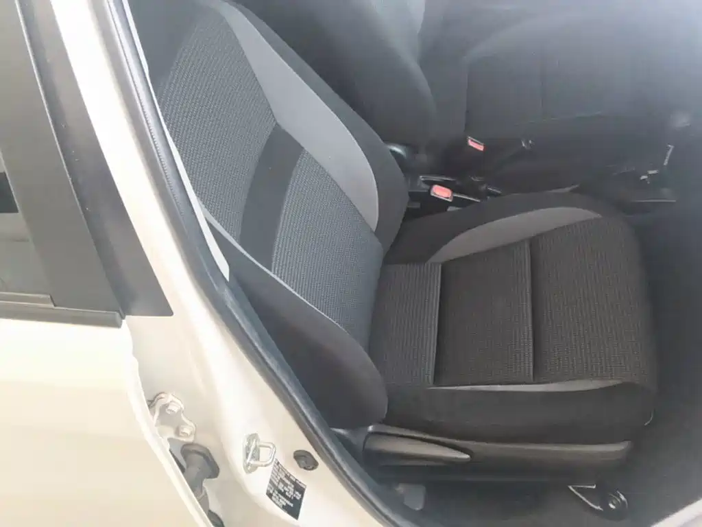 Toyota Vios FS 2021 — фото 25