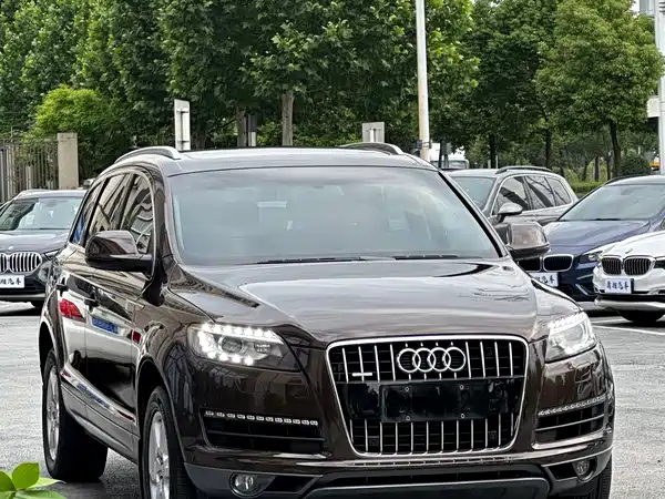 Audi Q7 2014