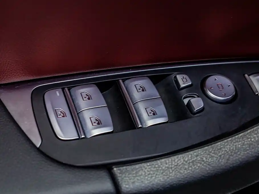 BMW X4 2023 — фото 12
