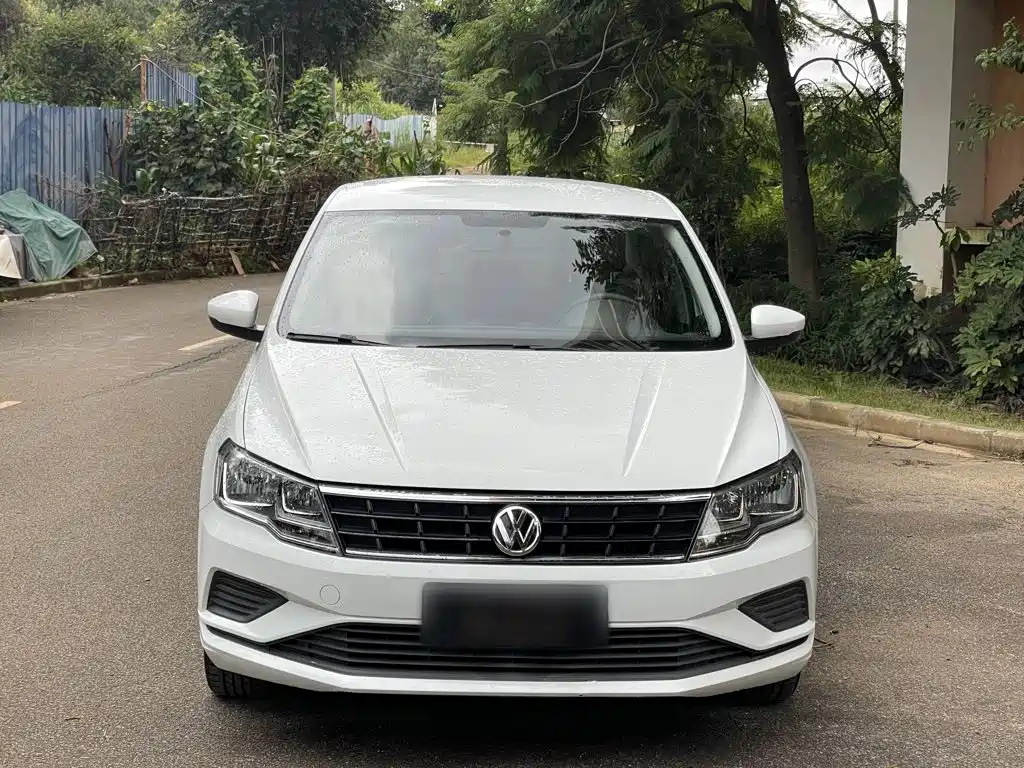 Volkswagen Jetta 2019 — фото 25