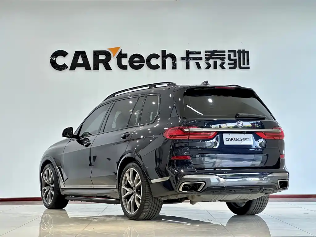 BMW X7 2022 — фото 26
