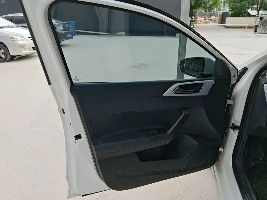 Volkswagen Polo 2022
