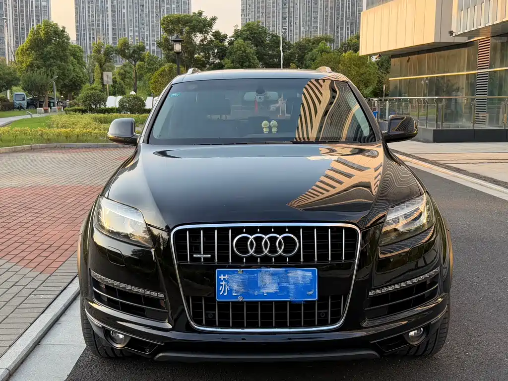 Audi Q7 2012