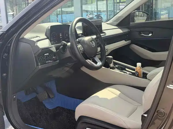 Honda Accord 2024