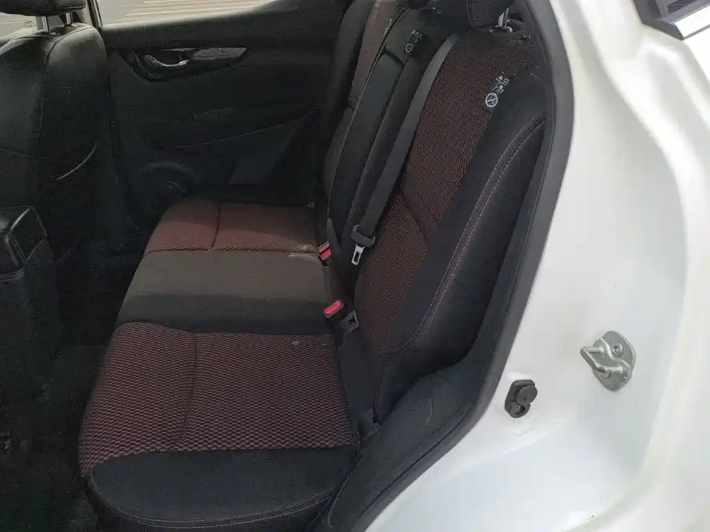 Nissan Qashqai 2017 — фото 13