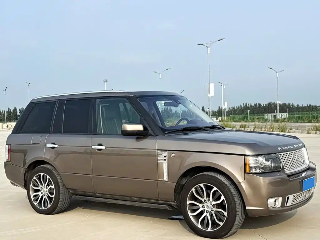 Land Rover Range Rover 2010 — фото 5