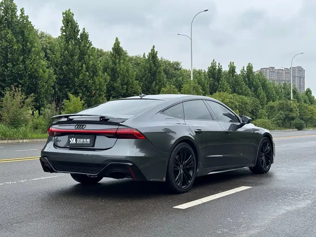 Audi A7 2024 — фото 6