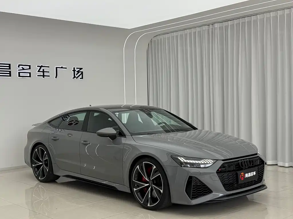 Audi RS 7 2025 — фото 3