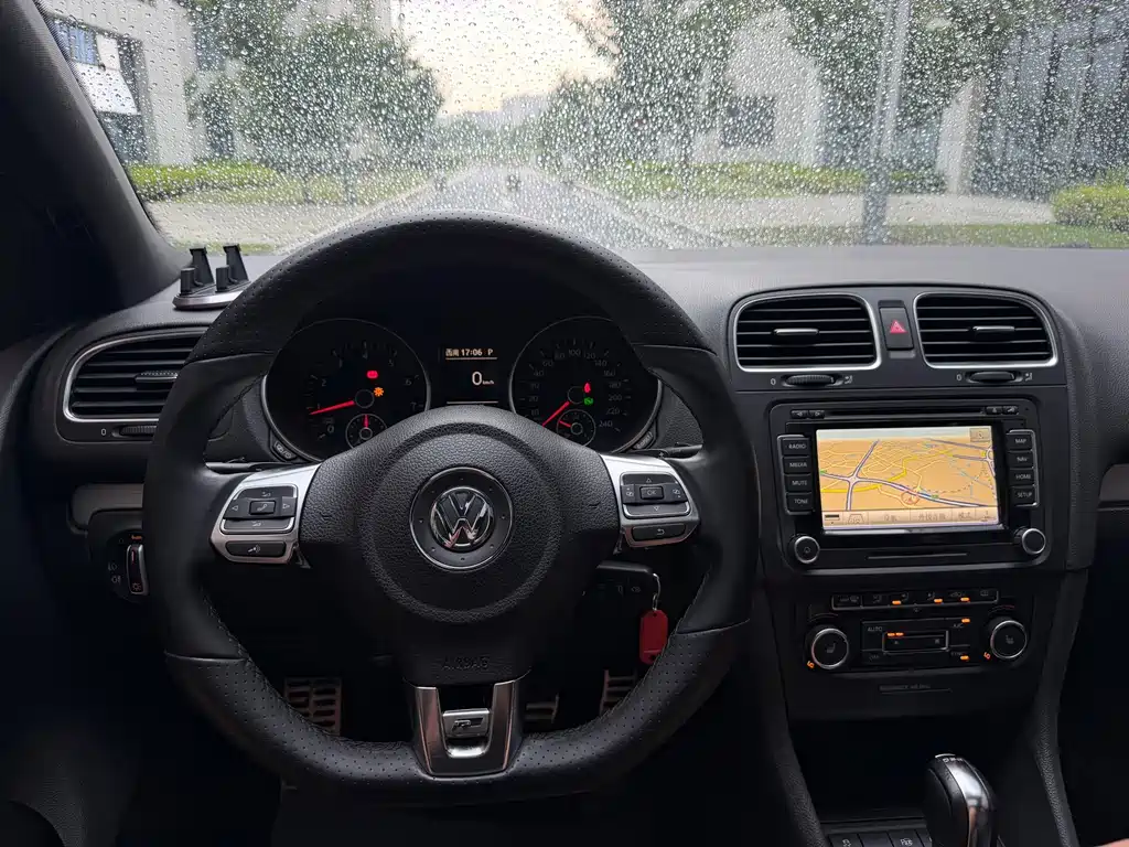 Volkswagen Golf 2015 — фото 13